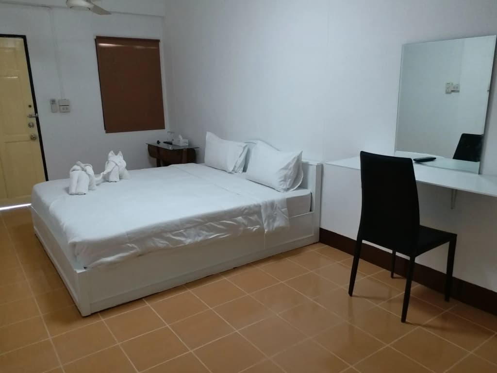 Chang Hostel Suvarnabhumi - photo 6