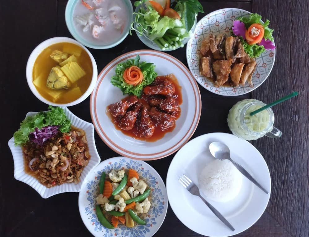 Krabi Royal Hotel - photo 11