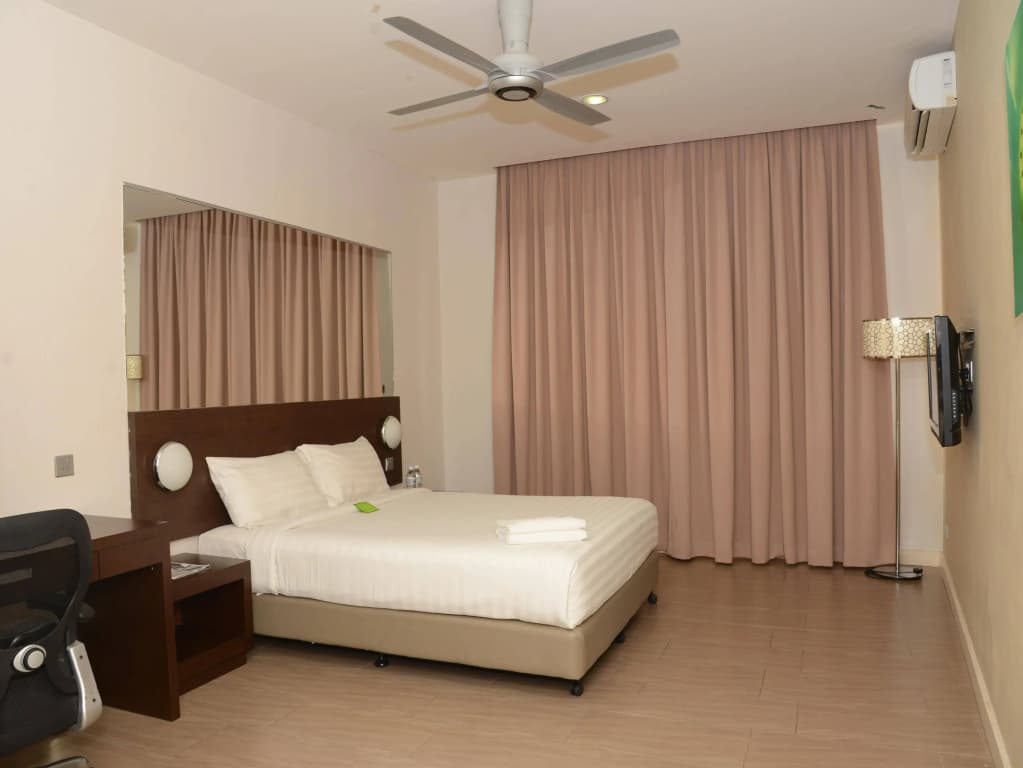 101 Hotel Bintulu - photo 3