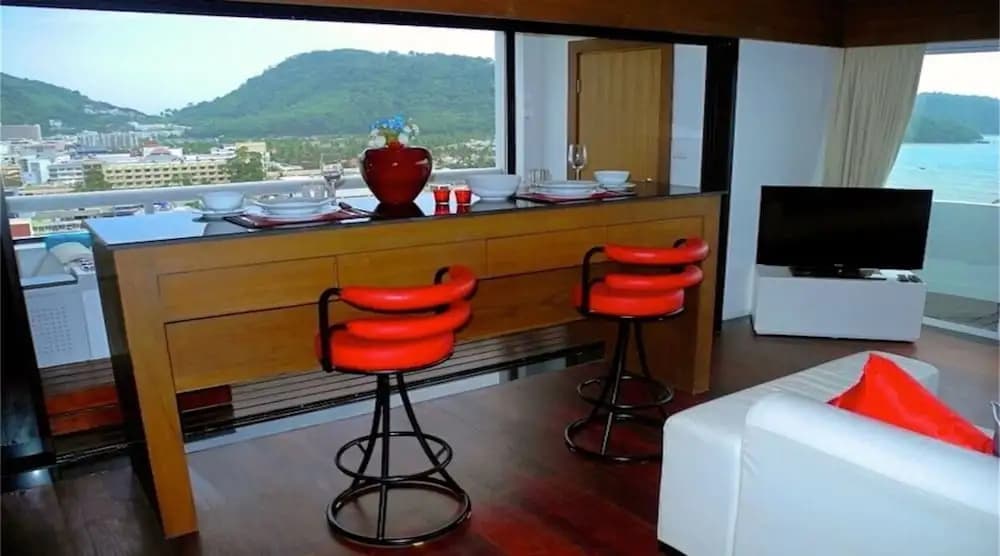 Patong Tower 1 Bedroom Apartment City View - photo 4