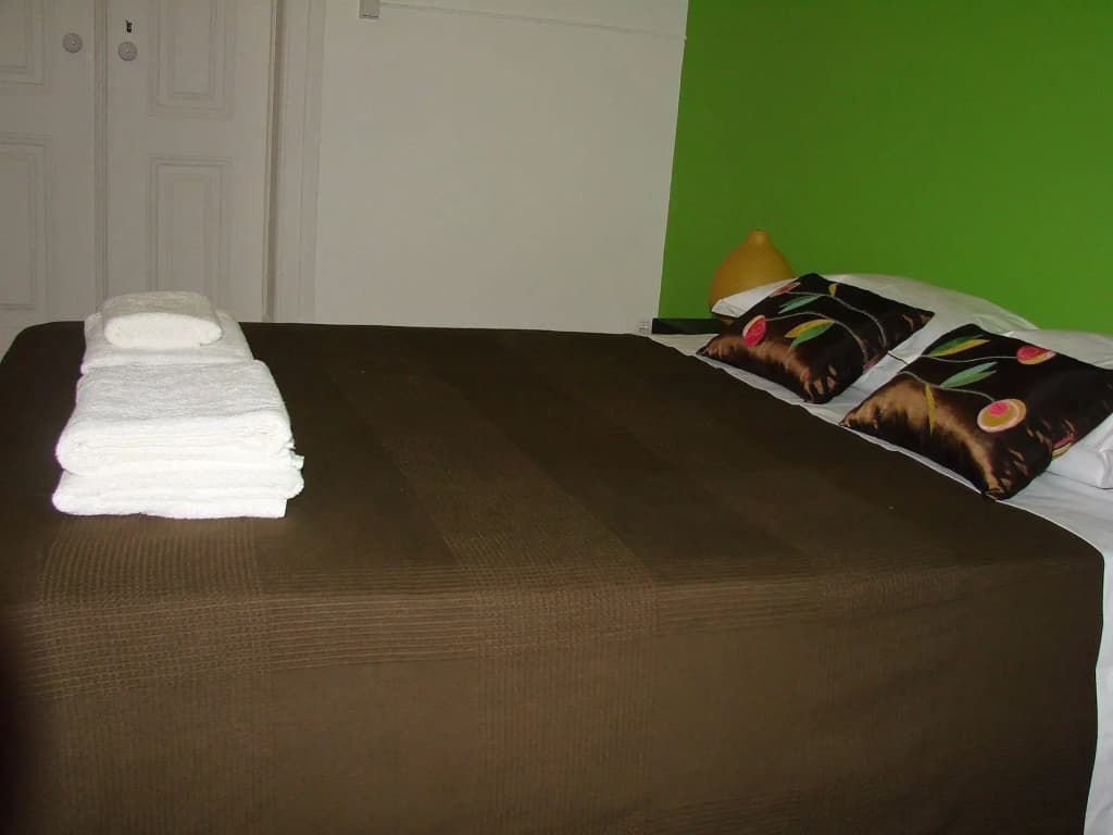 Lisbon RiverView Hostel - photo 4
