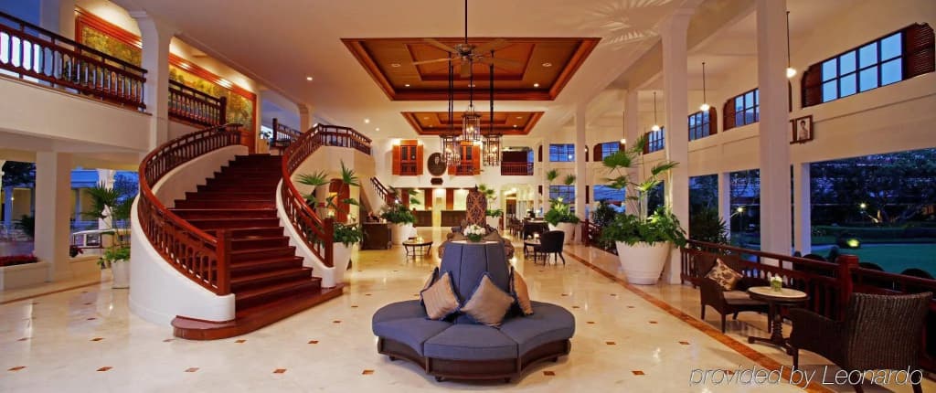 Centara Grand Beach Resort and Villas Hua Hin Hotel - photo 2