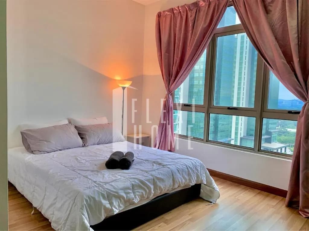 9am-5pm, SAME DAY CHECK IN AND CHECK OUT, Work From Home, Shaftsbury-Cyberjaya, Comfy Home by Flexih - photo 2