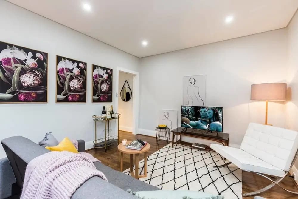 2 Bedroom Apt In Bondi Junction With Parking - photo 4