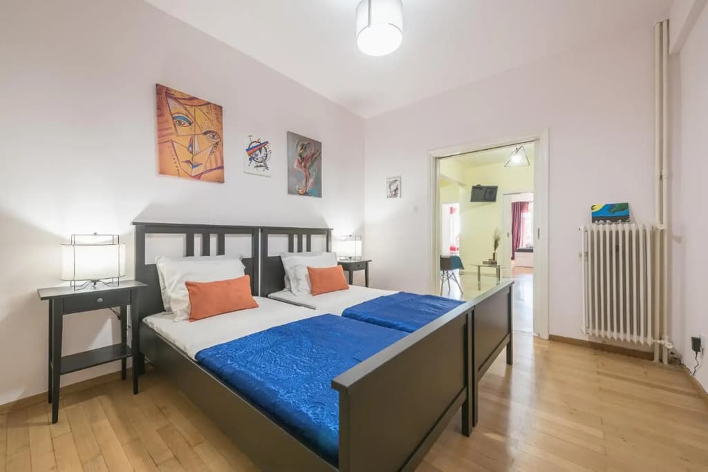 Superb Acropolis view 3bd apt in historical center - photo 6