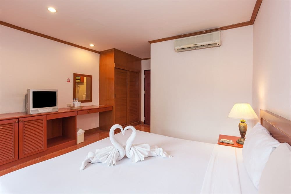 Inn Patong Beach Hotel, Phuket - photo 5