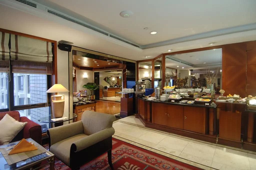 The Sultan Hotel & Residence Jakarta - photo 32