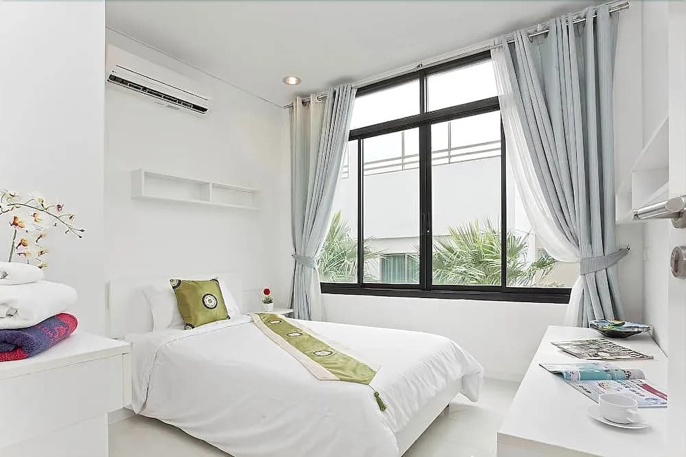 Kamala Suite Apartment 302 - photo 2