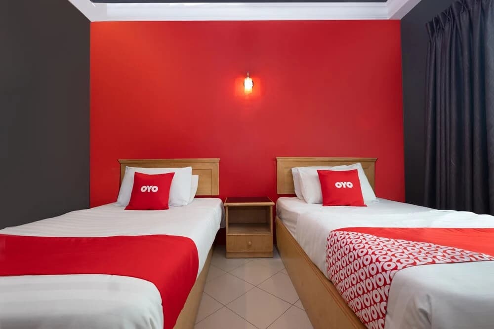 V Hotel by OYO - main photo