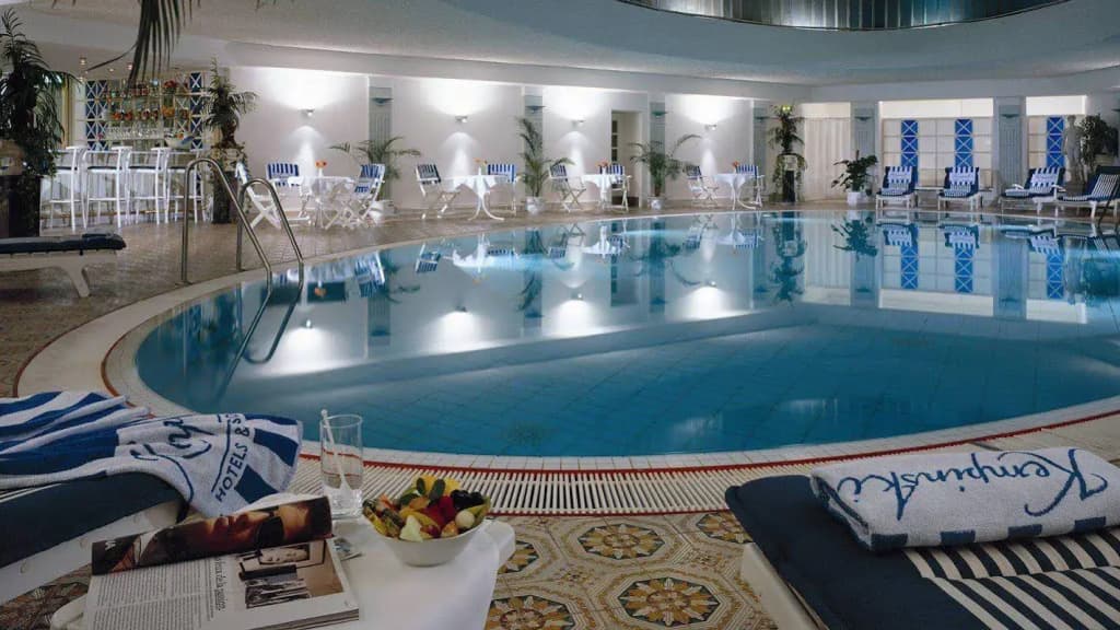 Hotel Bristol Berlin - photo 15