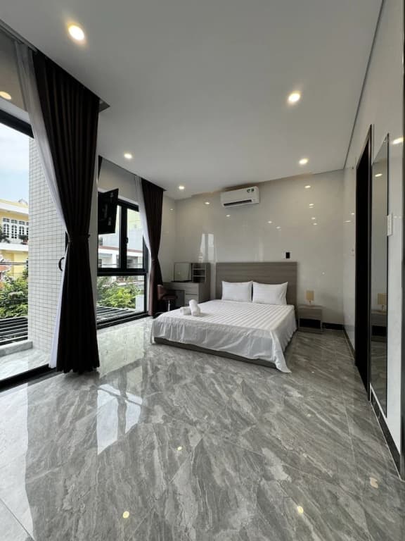 T P Residence House - photo 2