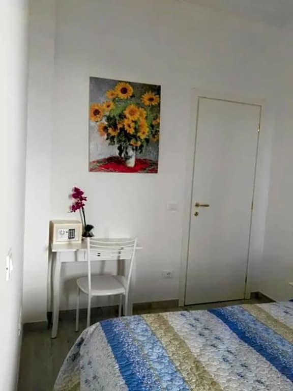 Nancy House - photo 16