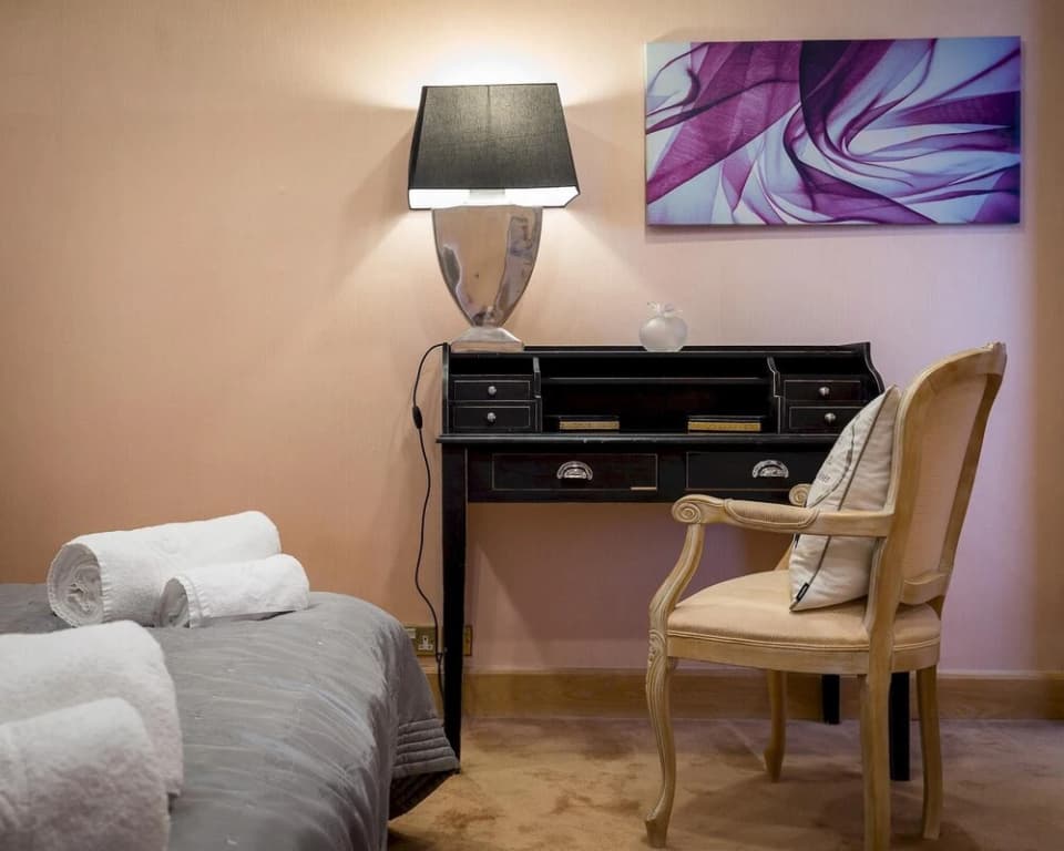 Amazing Luxury 3-bedrooms by Hyde Park and Oxford - main photo