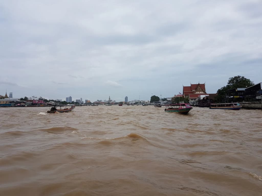 S.E.T Thanmongkol Residence - photo 16