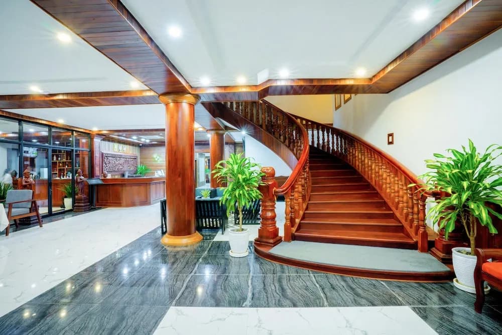 Blanc Smith Hotel - photo 2