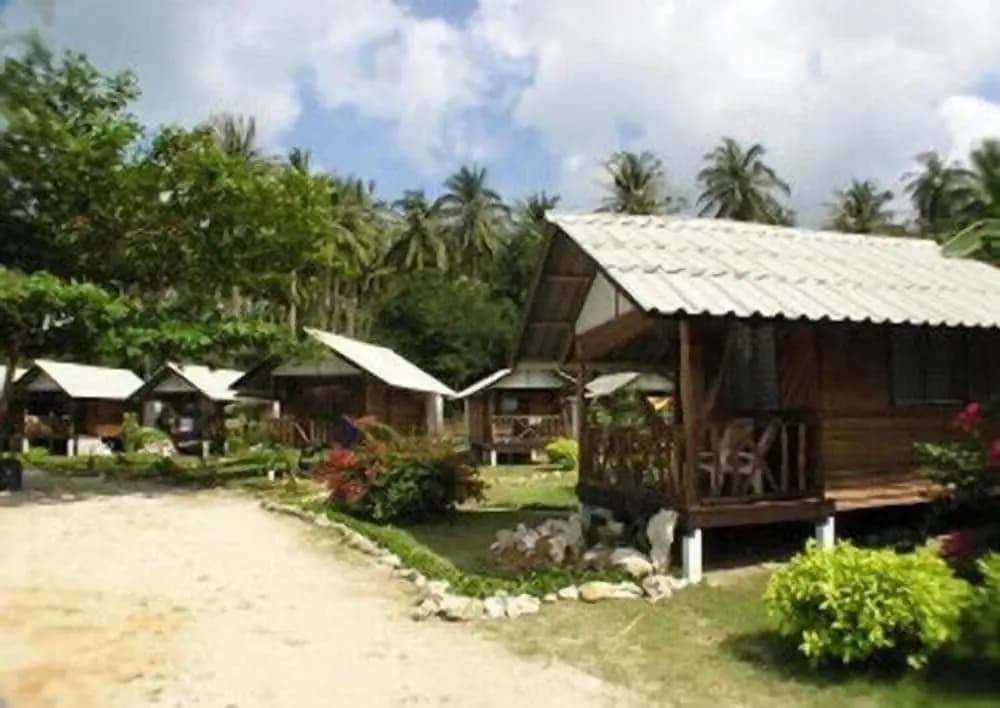 Royal Orchid Resort - photo 16