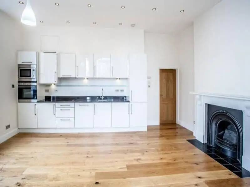 Apple Apartments Kensington Gardens - main photo