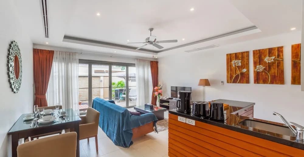 The Residence #235 - photo 18