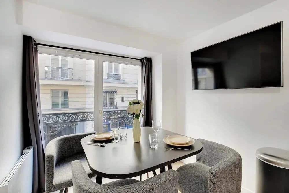 Appartement in the Heart of Paris Opera - photo 6