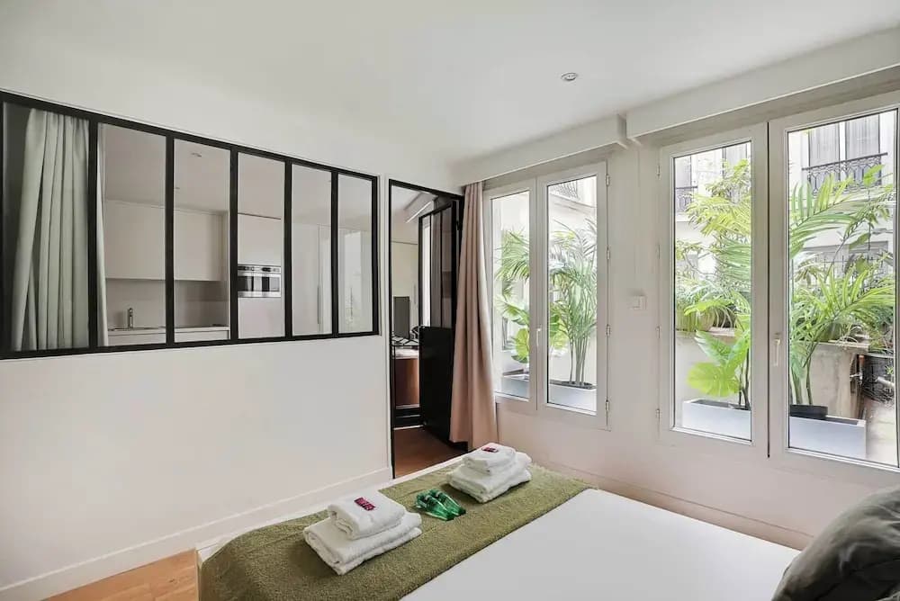 Magnificent Apartment in Les Halles - photo 3