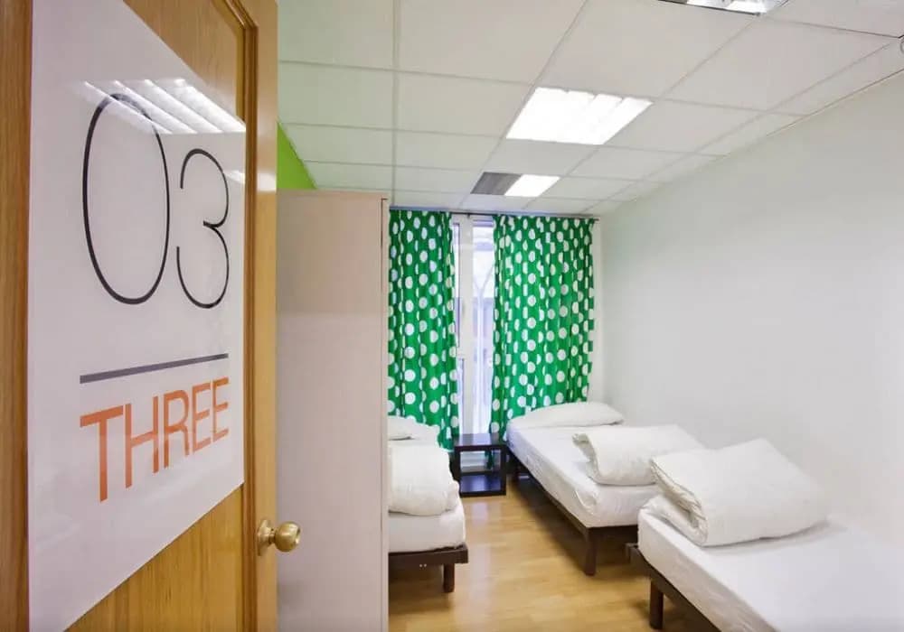 HolidaysBCN Hostel - photo 3