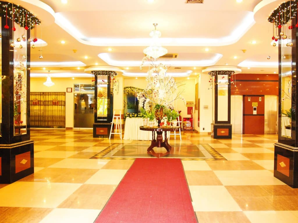 Thai Binh Hotel - photo 2