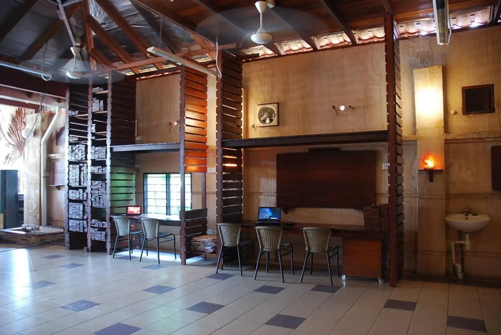 TnT Novelty House - photo 15
