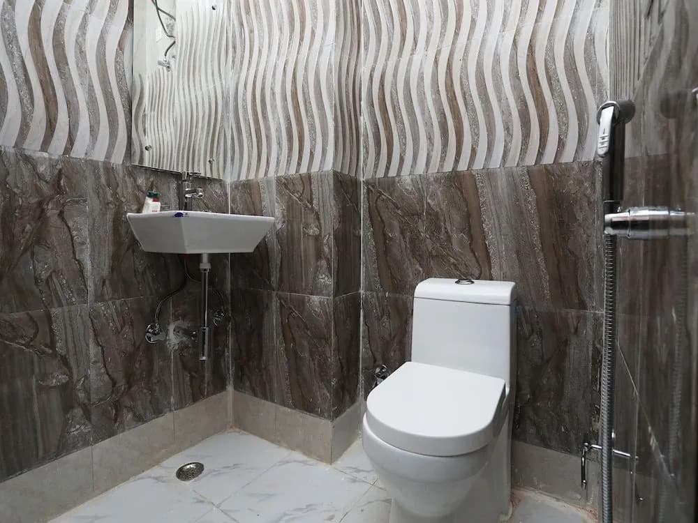 OYO 15087 S Ambience - photo 7