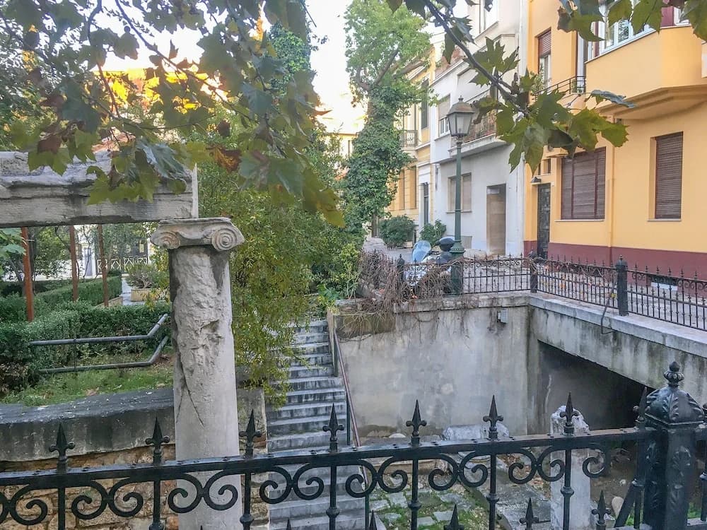 Sunny Luxurious 2Br 2Ba Apt In Athens - photo 18