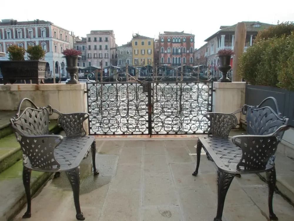 Grimaldi Apartments - photo 12