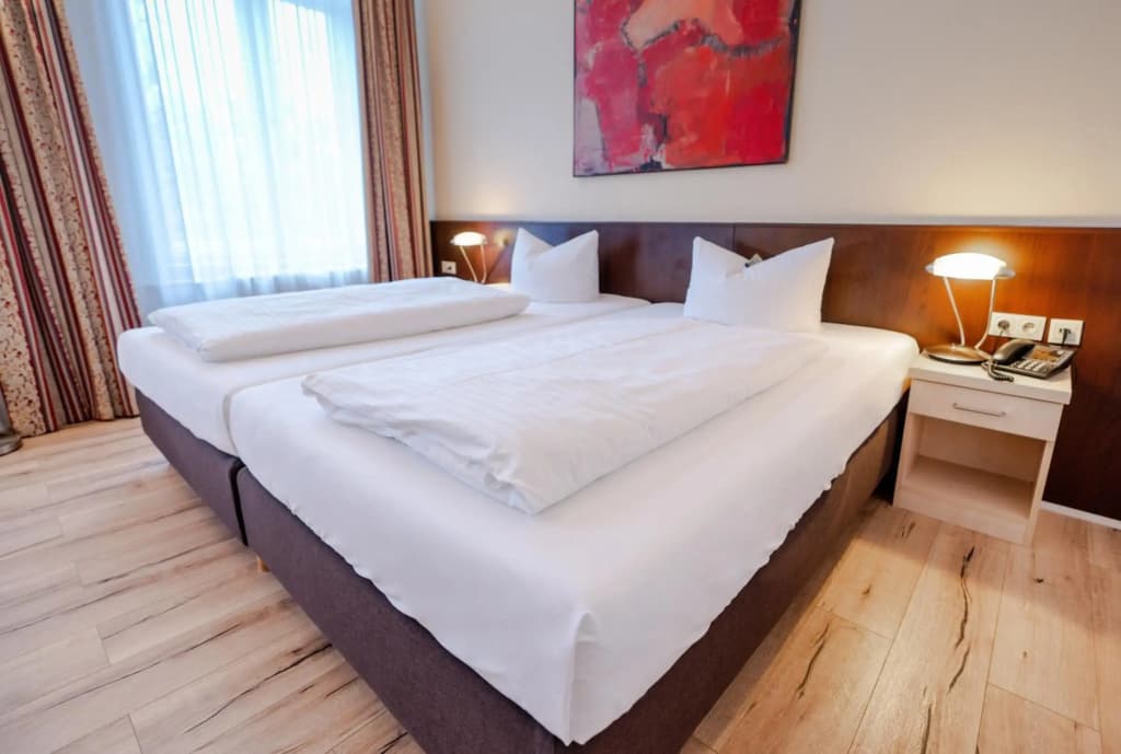 Hotel Tiergarten Berlin - photo 4