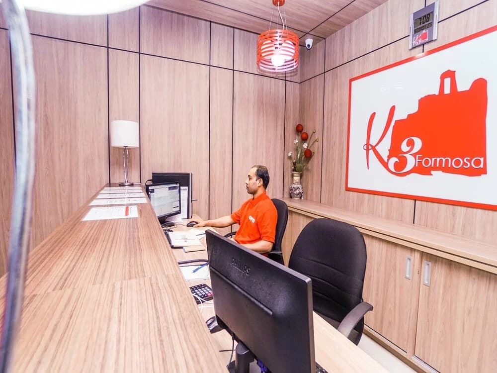 OYO 537 K3 Formosa Hotel - photo 22