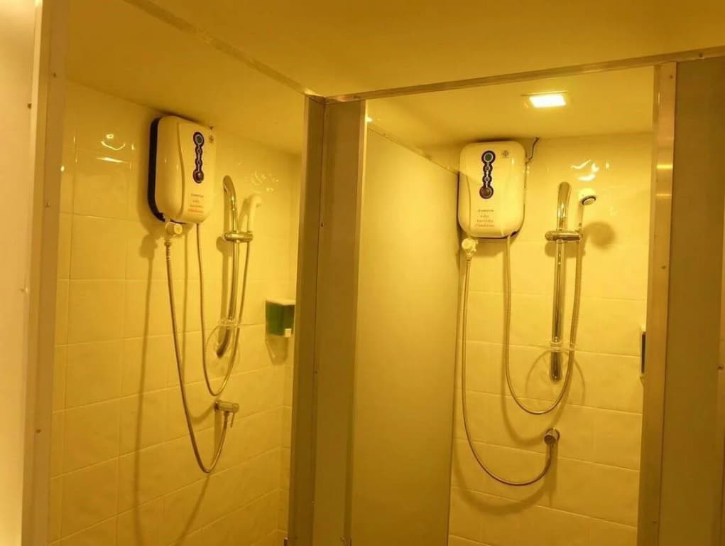 Loma Hostel at Phuket Town - photo 8