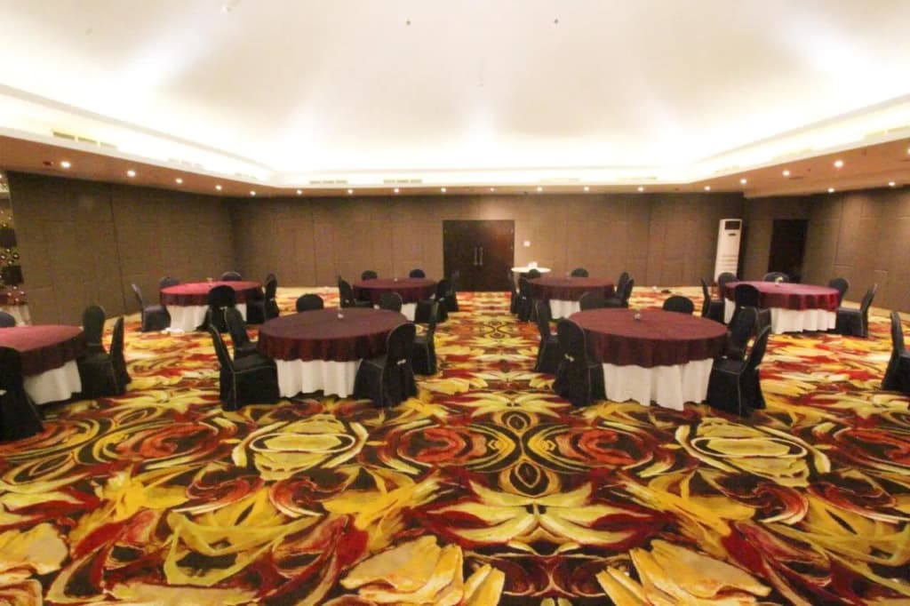 Four Star by Trans Hotel - photo 13