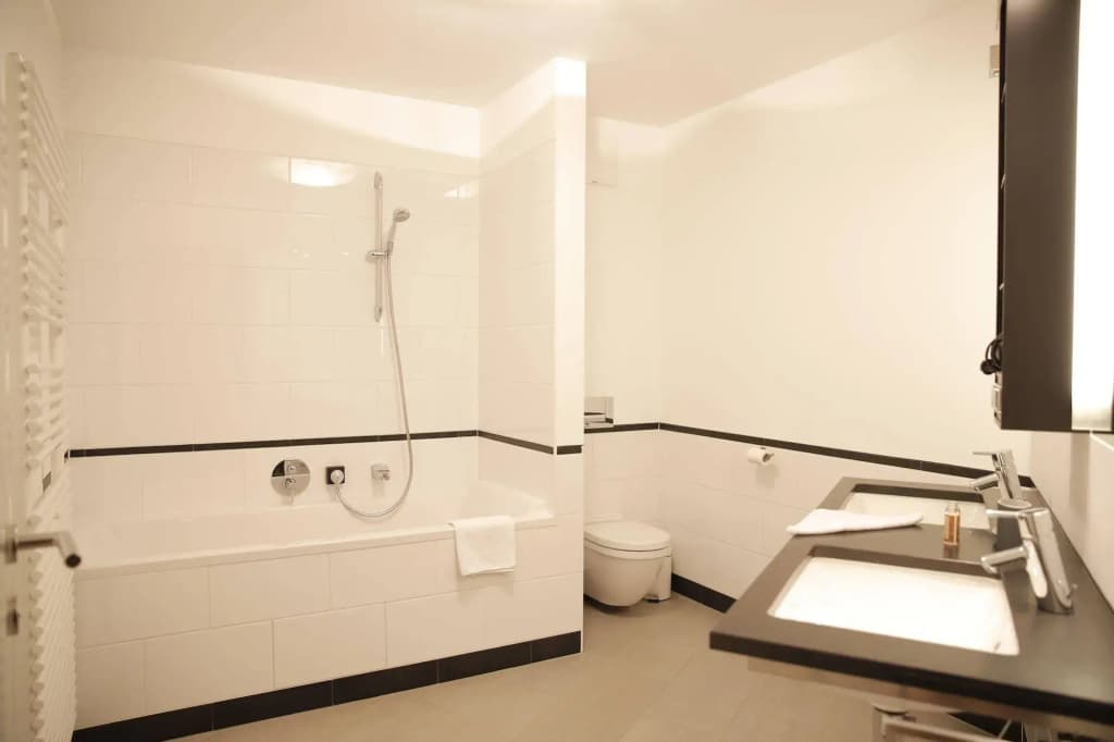KH Apartments - photo 7