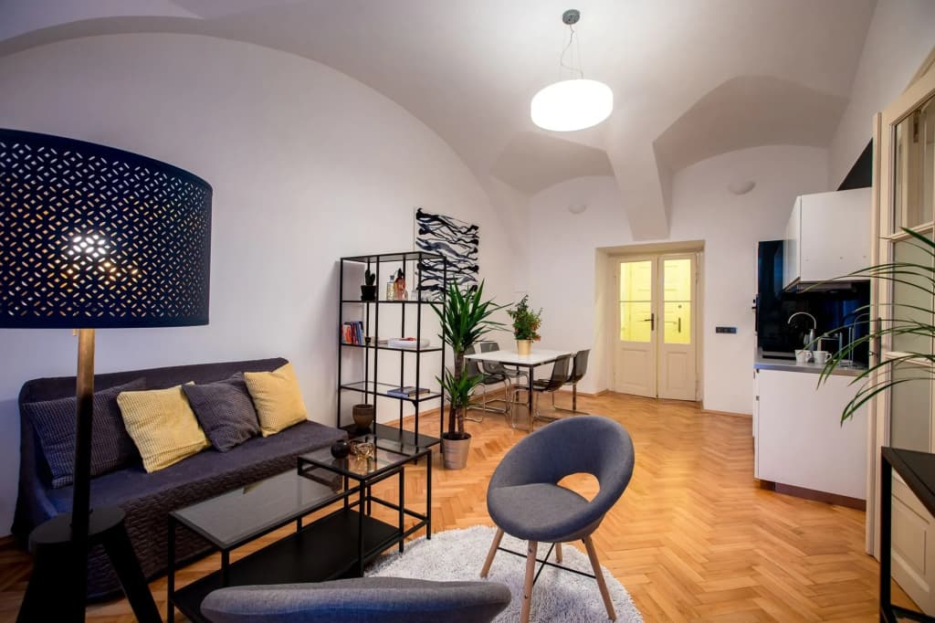 Friday Songs Apartments - photo 12