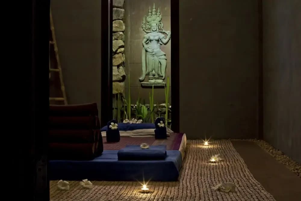 Angkor Palace Suite & Villa - photo 16