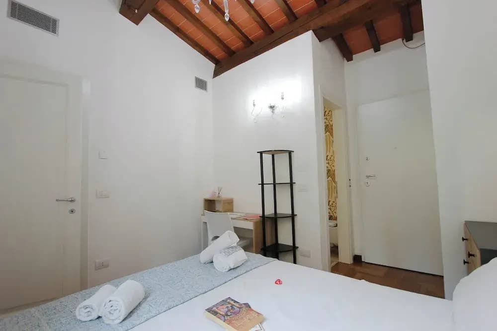 Santa Croce Deluxe Suite - photo 4