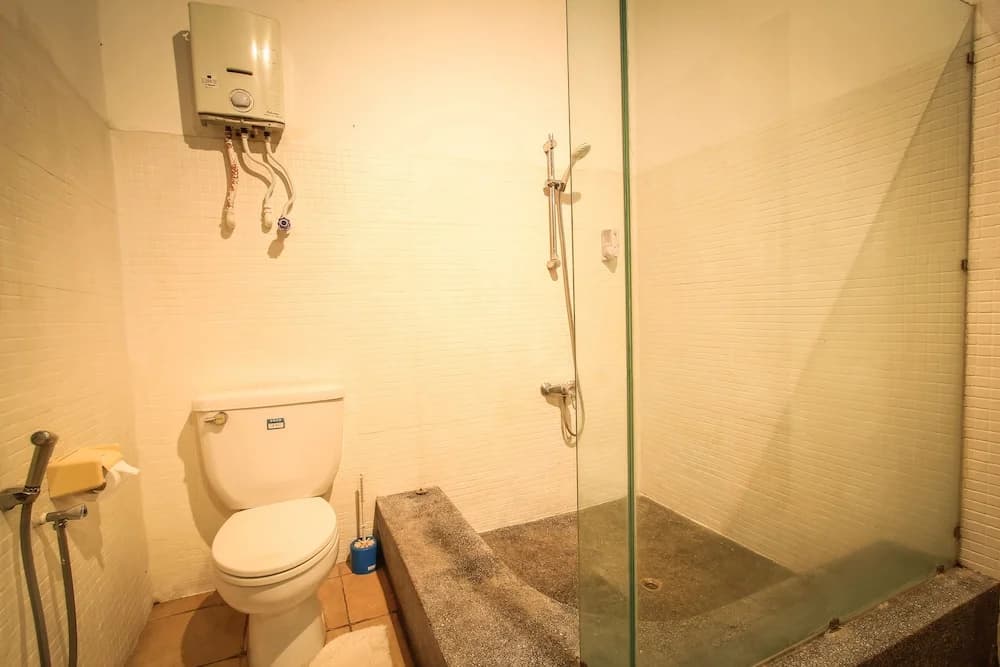 Rumah Nyaman Villa - photo 30