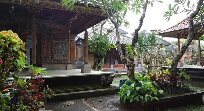 Warsa's Guest House - photo 11