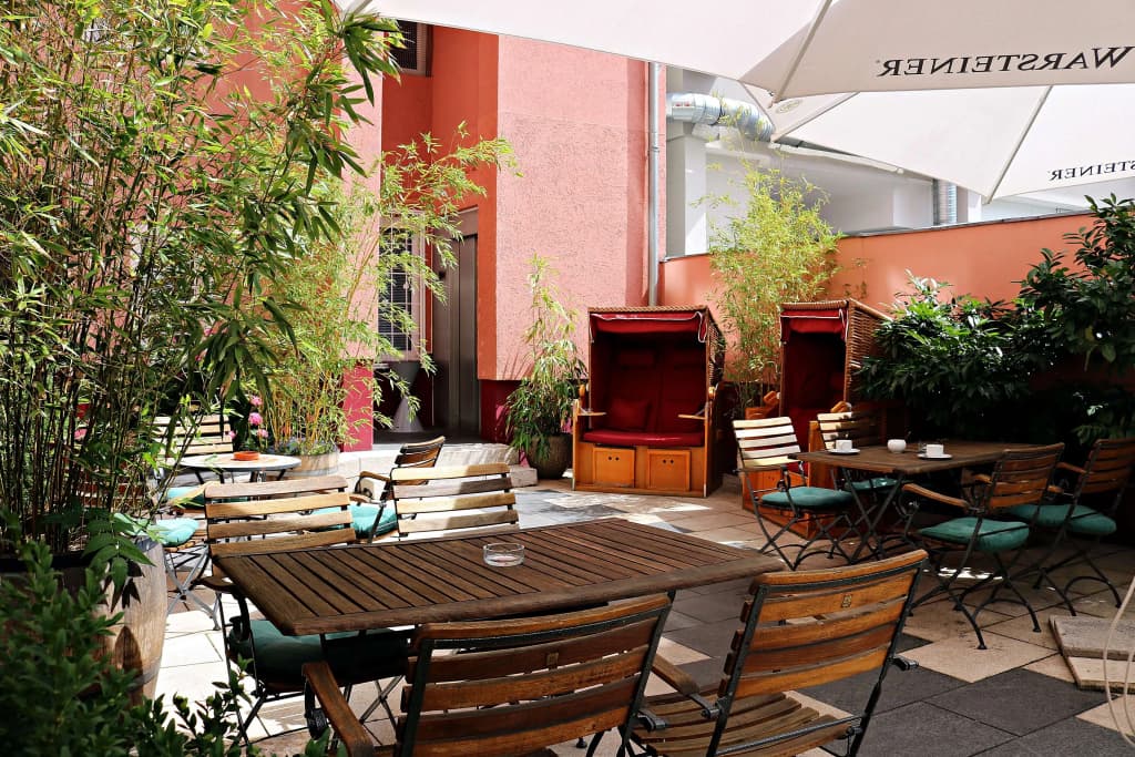 Air in Berlin Hotel - photo 17