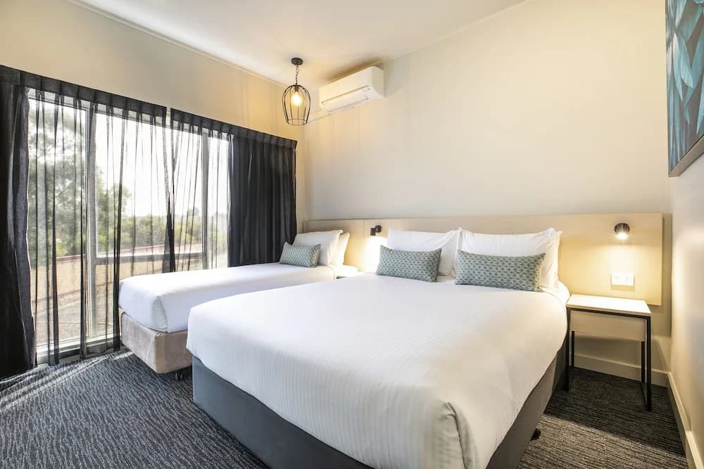 Excelsior Hotel Thomastown - photo 3
