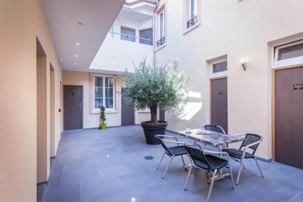 Hôtel Jenner - photo 17
