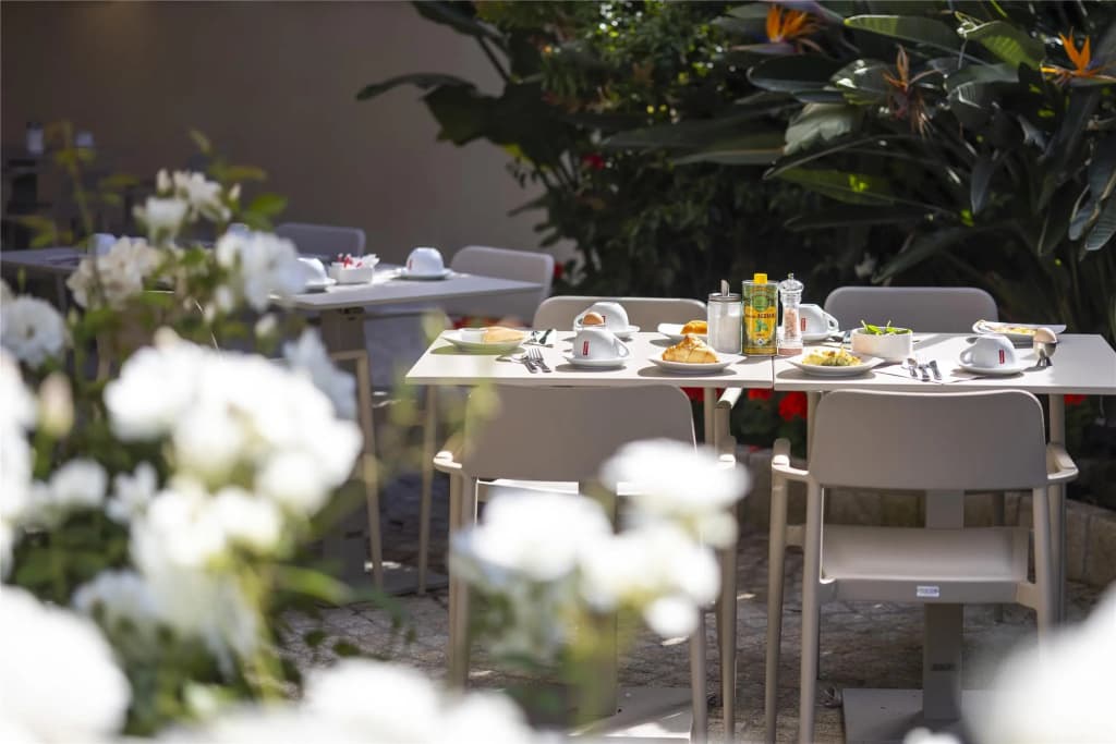 Best Western Plus Hotel Brice Garden - photo 35