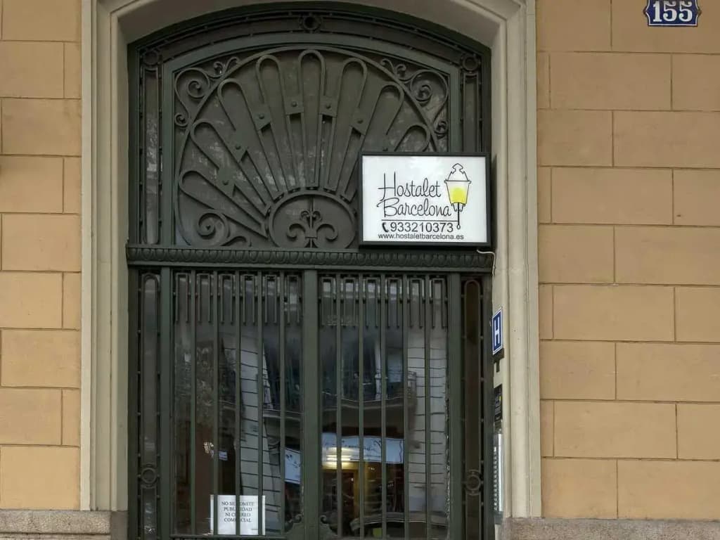 Hostalet De Barcelona - photo 17