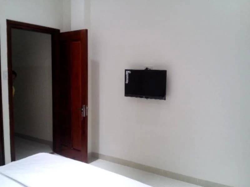 Long Chau Hotel - photo 2