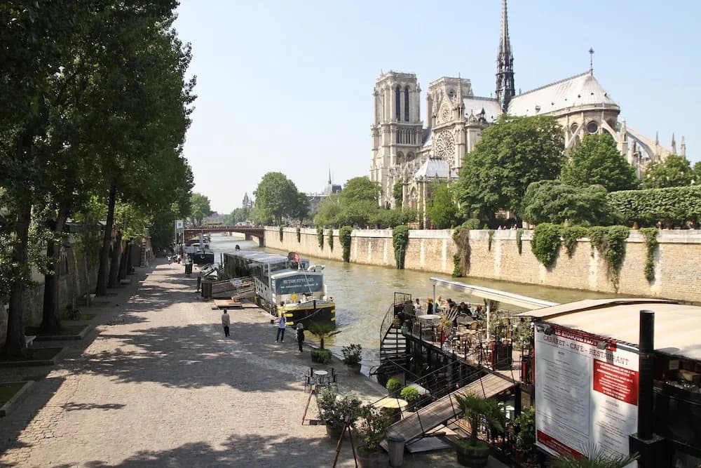 La Seine - Notre Dame Private Apartment - photo 12