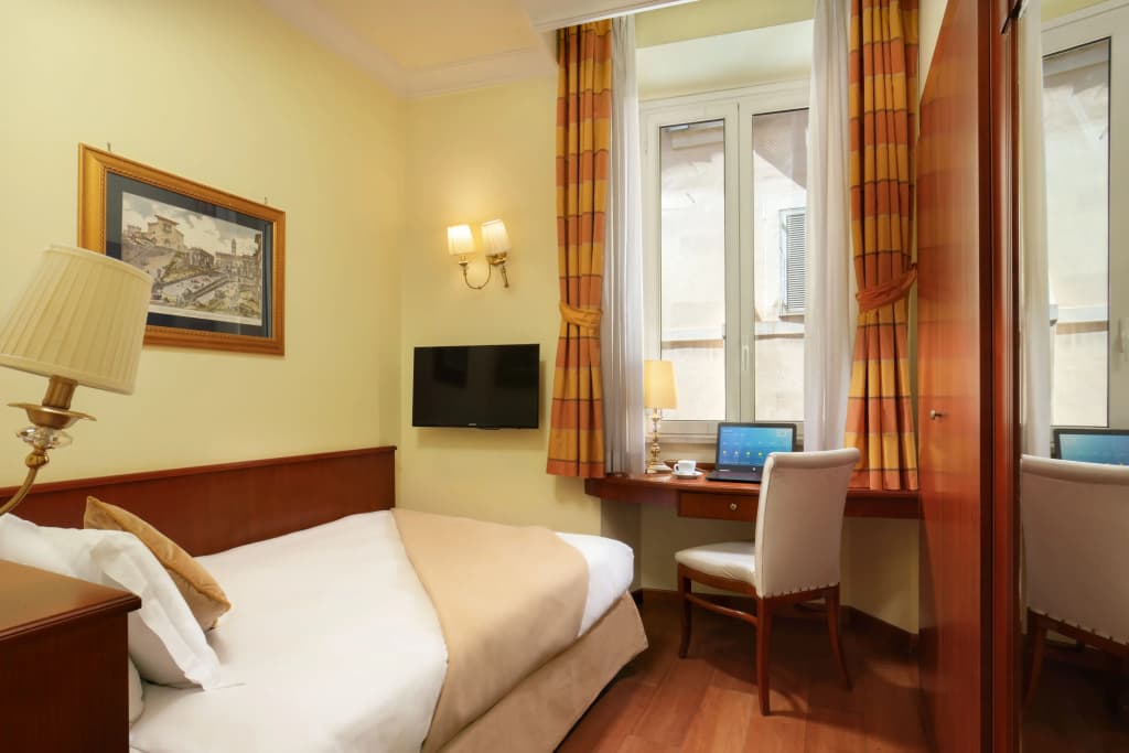 Hotel Homs - photo 3