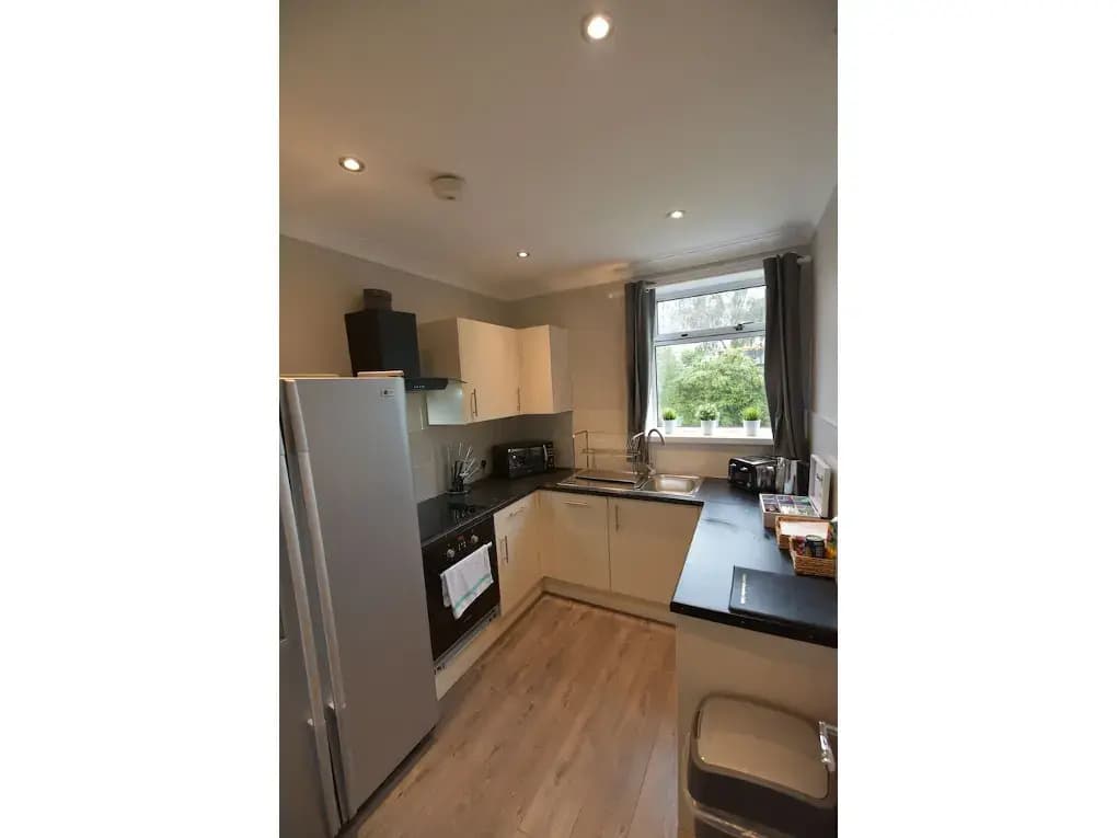 First Sighthill Villa - photo 15