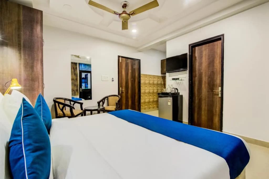 Hira Palace - photo 2